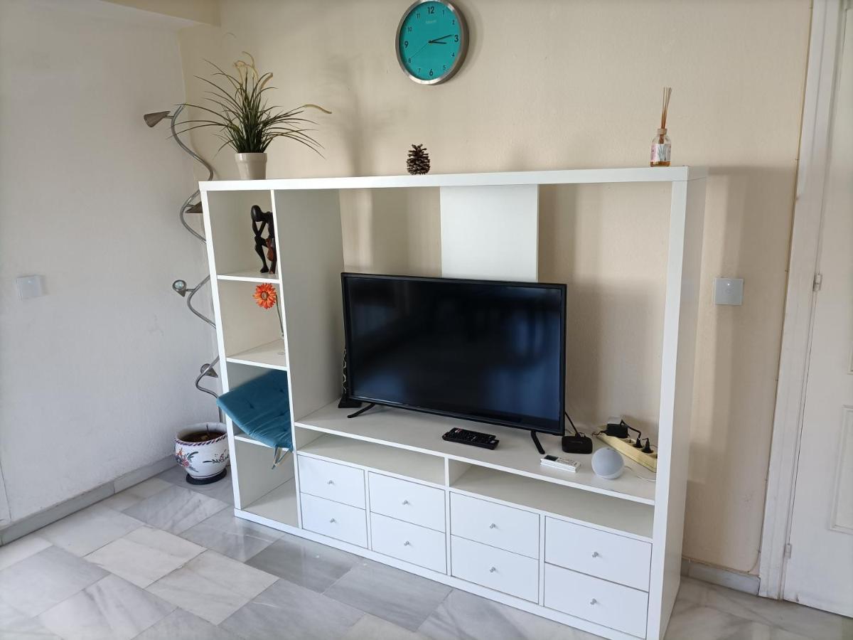 Suites Center Recinto Ferial Fuengirola Eksteriør bilde