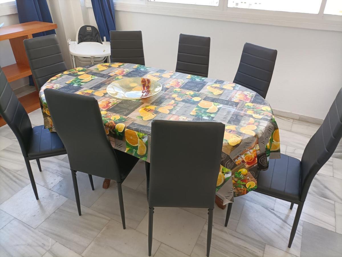 Suites Center Recinto Ferial Fuengirola Eksteriør bilde