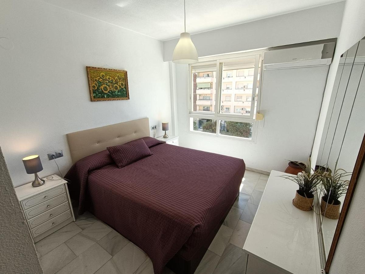 Suites Center Recinto Ferial Fuengirola Eksteriør bilde